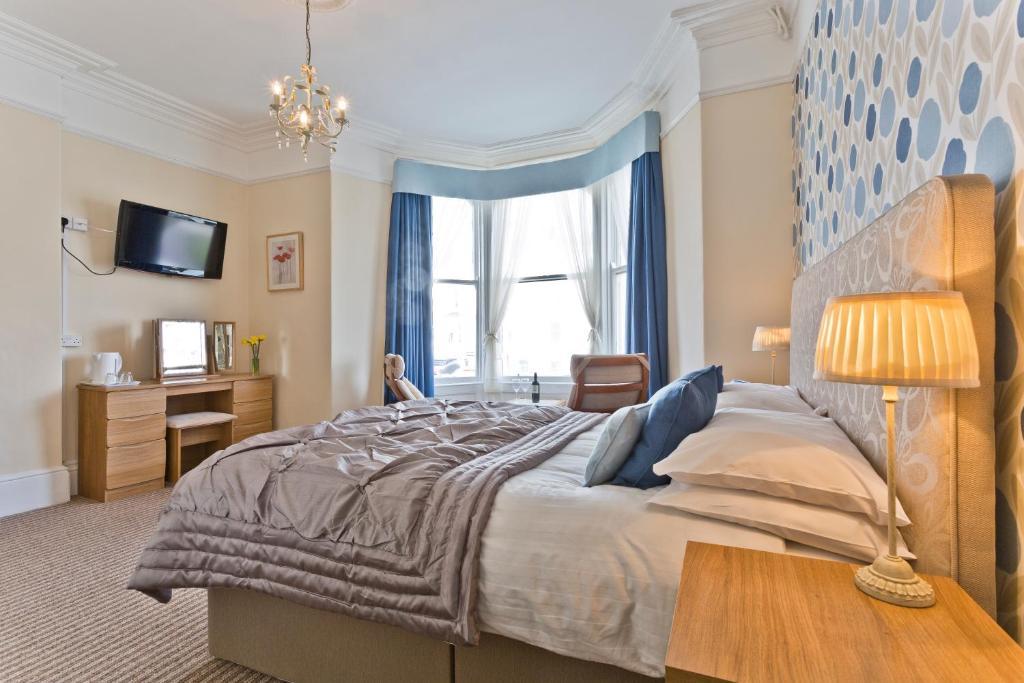 The Wilton Hotel Llandudno Luaran gambar